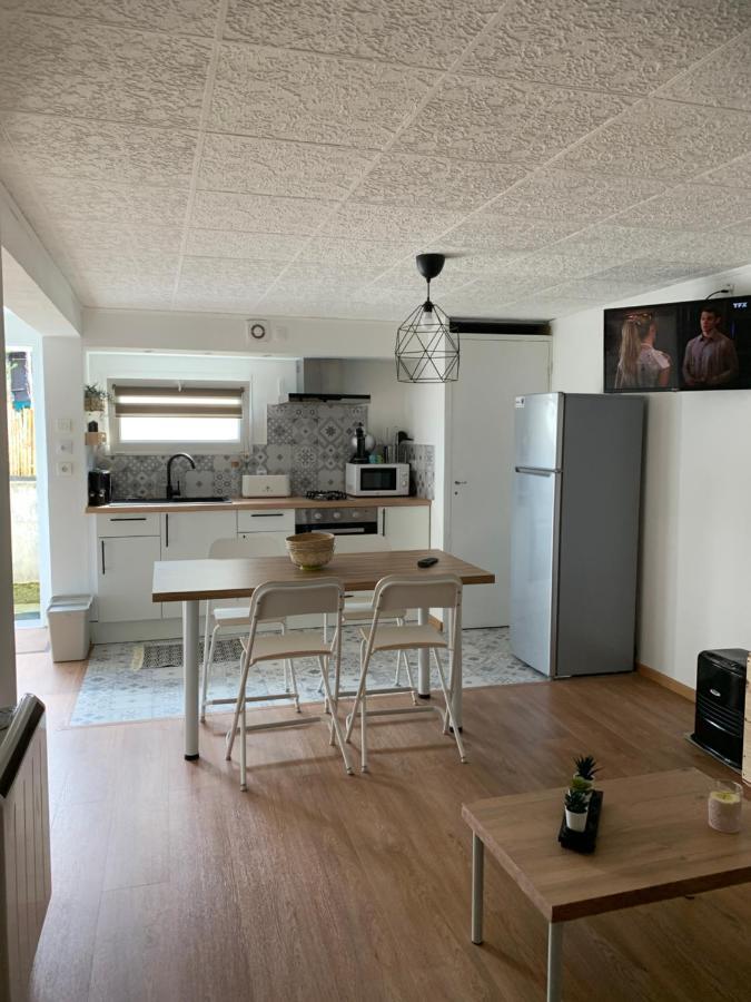 Appartement Dans Maison Basque Mouguerre Esterno foto